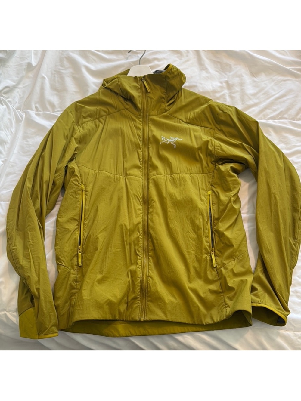 Arc'teryx Ryze Olive Green
Jacket